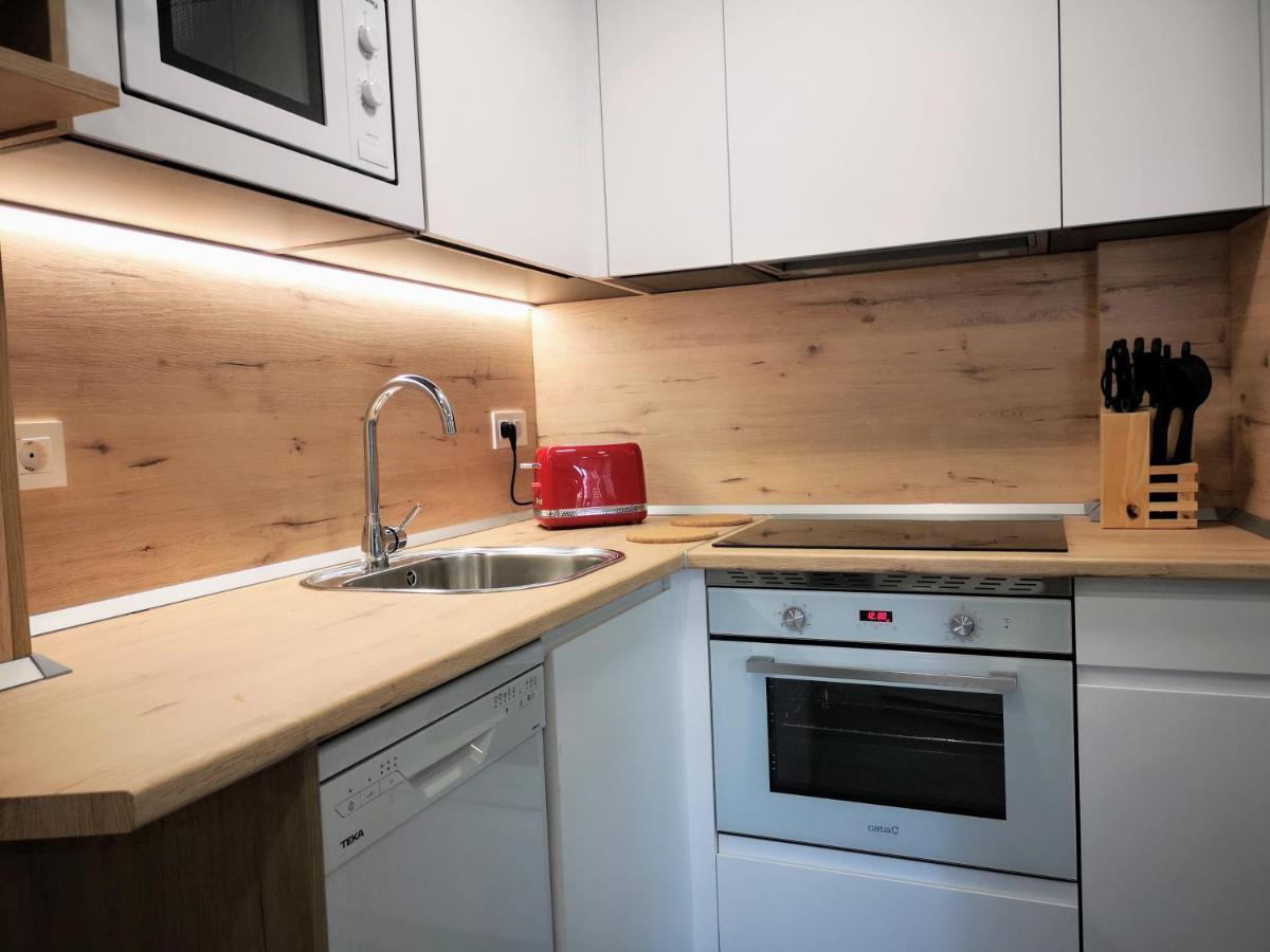 La Balconada De La Aljaferia Con Parking Privado Apartman Zaragoza Kültér fotó