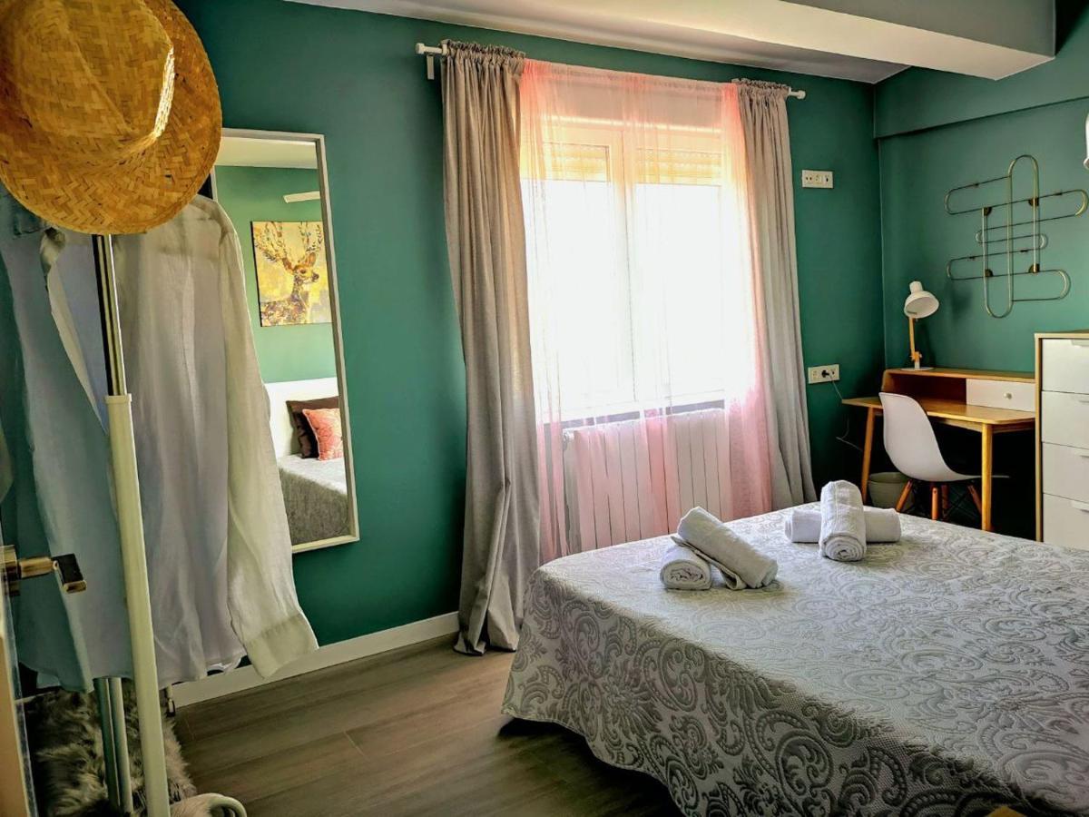 La Balconada De La Aljaferia Con Parking Privado Apartman Zaragoza Kültér fotó